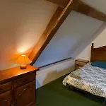 Hotel Château De Montramé