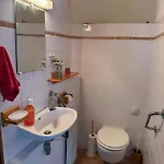 Hotel Château De Montramé 3*