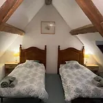 Hotel Château De Montramé Soisy-Bouy