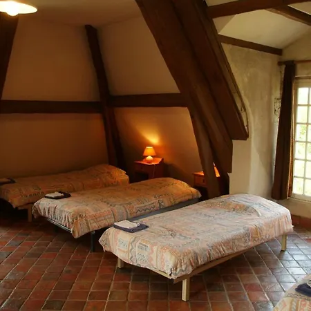 Chateau De Montrame Soisy-Bouy
