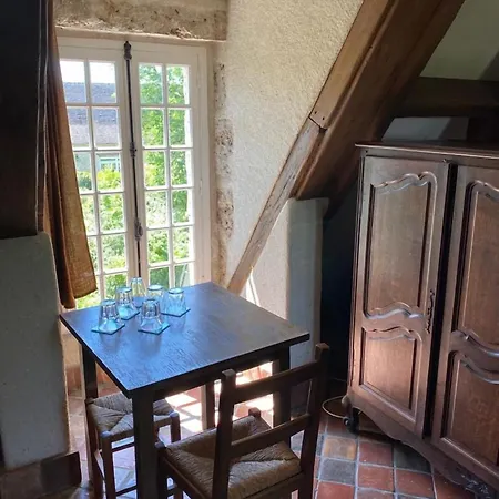Chateau De Montrame 3*