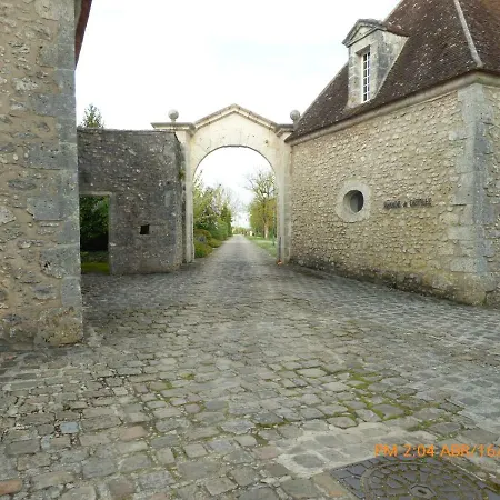 Chateau De Montrame Soisy-Bouy