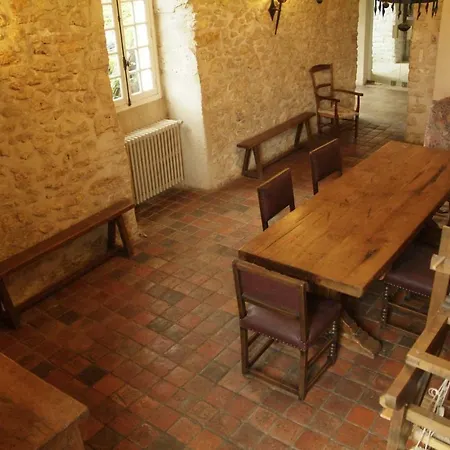 Chateau De Montrame Hotell