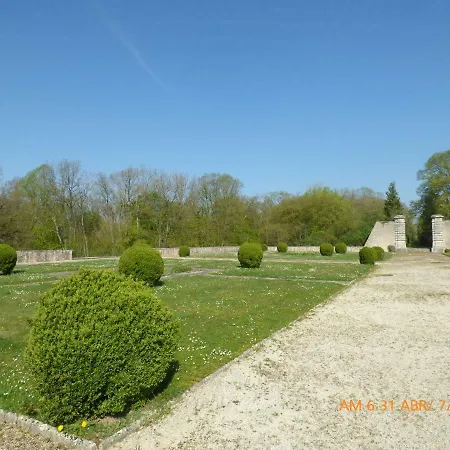 Hotel Chateau De Montrame
