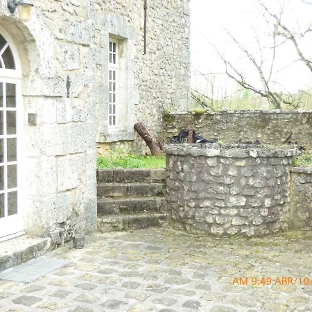 Hotel Chateau De Montrame