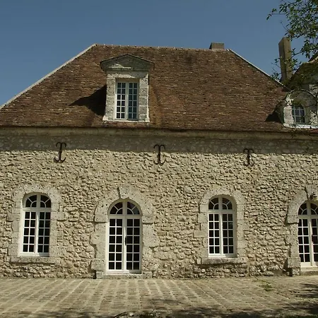 Chateau De Montrame