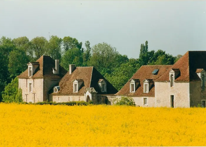 Hotel Chateau De Montrame 3*