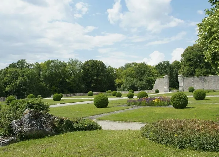 Hotel Chateau De Montrame 3*